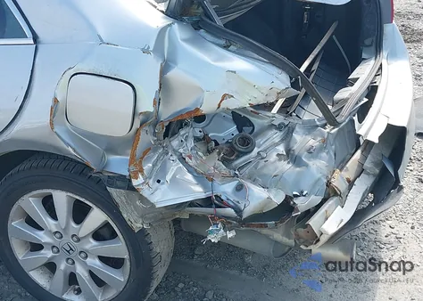 2007 Honda Accord 3.0 Ex z USA, uszkodzony, nr VIN 1HGCM66537A104592